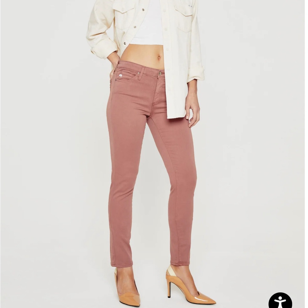 NWT AG Prima cigarette leg - dusty blush sz 29